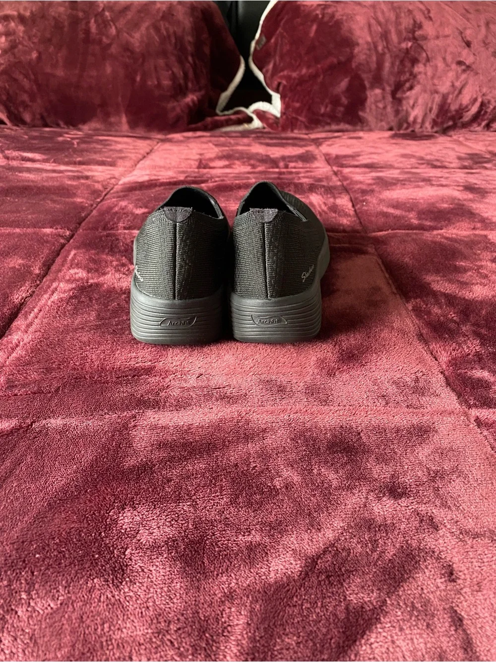 Skechers breathable knit
